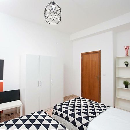 רימיני Ponte Tiberio Apartment מראה חיצוני תמונה