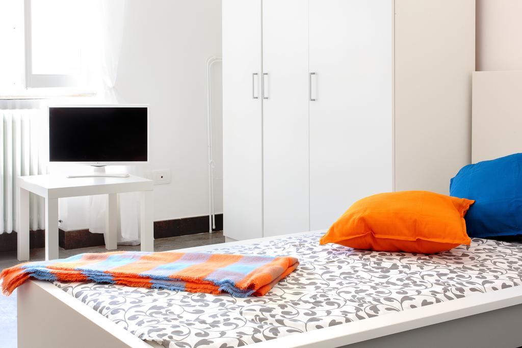 רימיני Ponte Tiberio Apartment מראה חיצוני תמונה