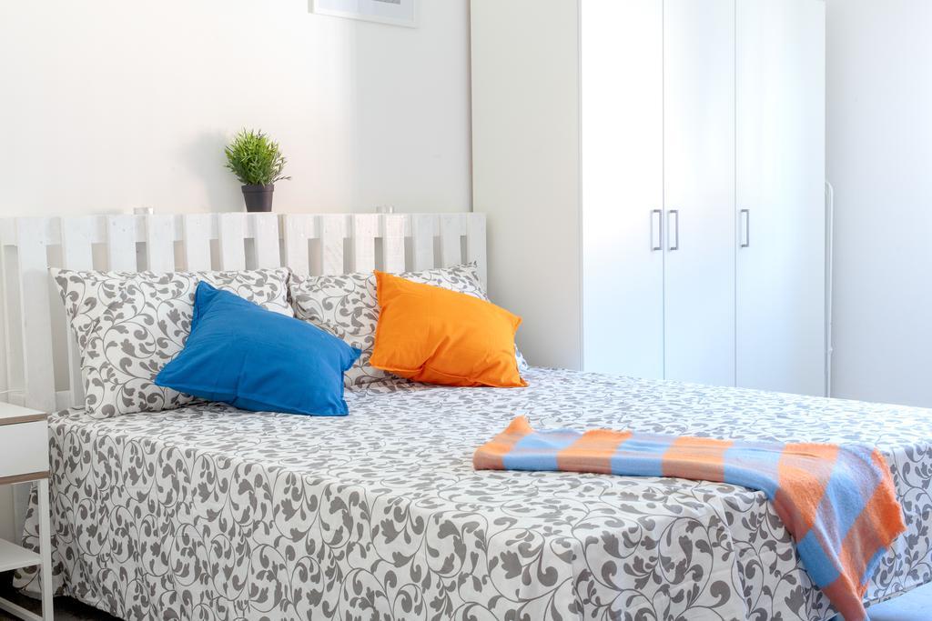רימיני Ponte Tiberio Apartment מראה חיצוני תמונה