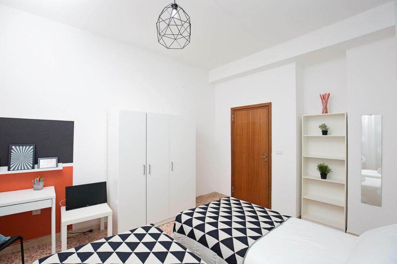 רימיני Ponte Tiberio Apartment מראה חיצוני תמונה